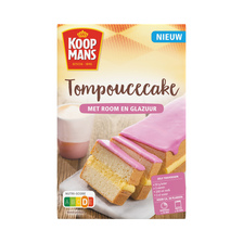 Koopmans tompoucecake met room en glazuur