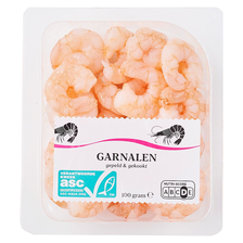 Gekookte en gepelde garnalen