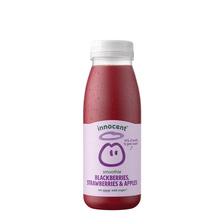Innocent smoothie bramen, aardbeien en zwarte bessen